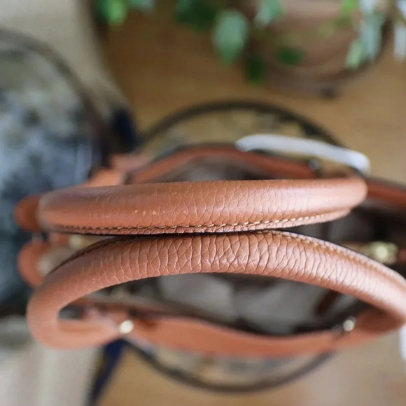 Kate Spade EUC Beautiful Pebble Leather Tote - Picture 15 of 16